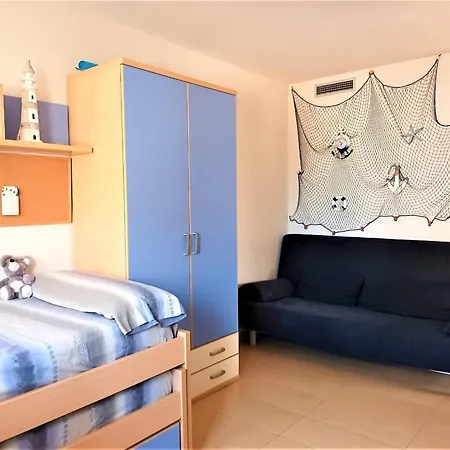 En Roses: Terraza, A/a, Wifi, Parking, 2ª Linea De Playa - Es-258-89 *